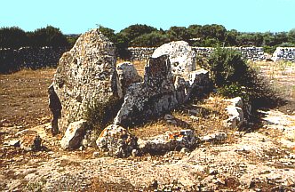 Sepulcro de Ses Roques Llises